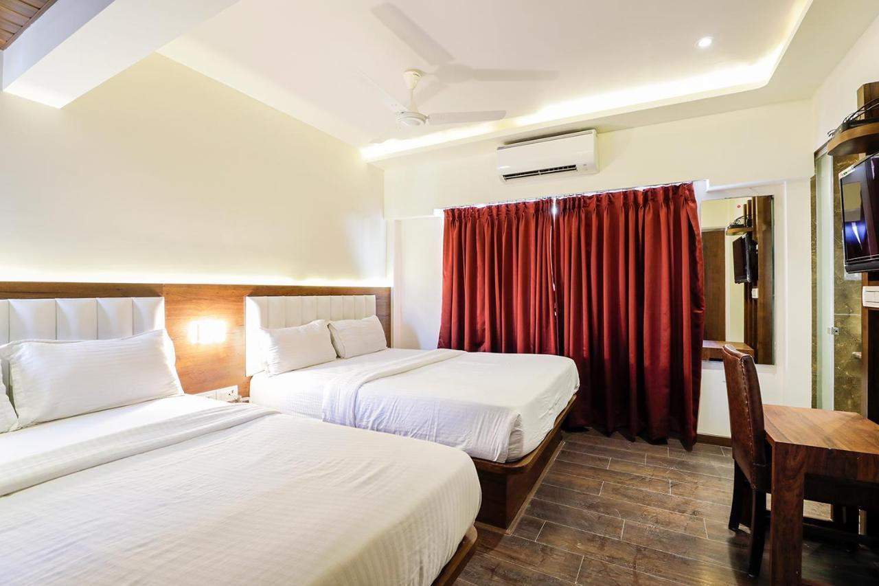 Hotel Ratna Mahal Mumbai  Buitenkant foto